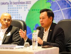 Sultan Menyayangkan Panelis Debat Pilpres Tak Mempersoalkan Periodesasi Jabatan Maksimal Ketum Parpol