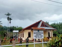 Natal Semakin Dekat, Bersama Warga Prajurit Tamalatea Gencar Laksanakan Pembenahan Tempat Ibadah