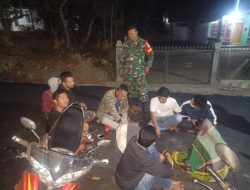 Babinsa Karanggede Komsos Bersama Pemuda dalam Cegah Kenakalan Remaja