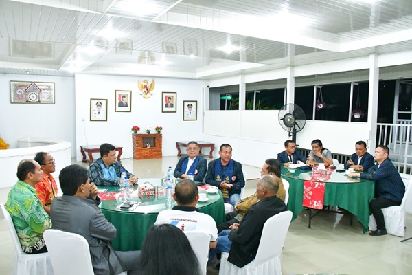 Bupati Samosir Apresiasi dan Mendukung Rencana Peresmian Tugu Raja Sitanggang