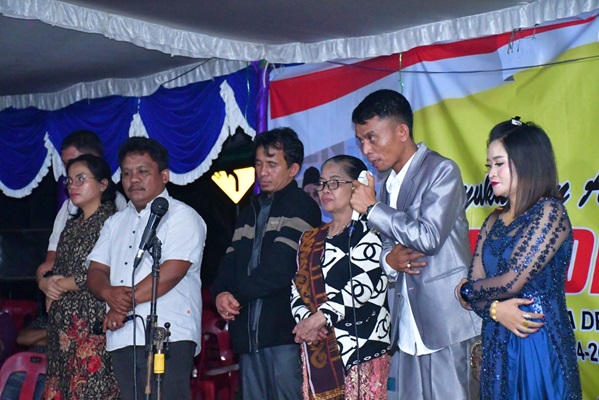 Bupati Samosir Menyampaikan Selamat atas Pelantikan Anggota DPRD Mian Fidelis Malau