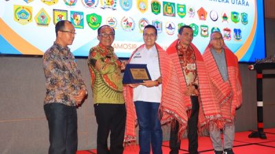 Wabup Samosir Resmi Membuka Sosialisasi dan Bimtek SIPD-RI bagi Pemda se-Sumut