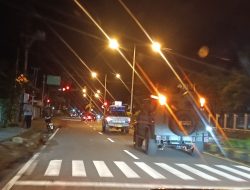 Bersama Anggota Banser dan Pemuda Kerukunan, Kodim 1710/Mimika Kembali Laksanakan Patroli Humanis Jaga Stabilitas Kamtibmas Wilayah