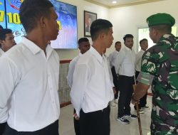 Dandim 1710/Mimika Beri Pengarahan Kepada Pendaftar Rekrutmen Calon Prajurit TNI AD TA 2025