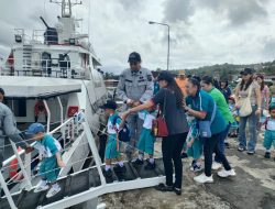 KN. Kuda Laut-403 Edukasi Siswa TK Kristen Kalam Kudus Ambon