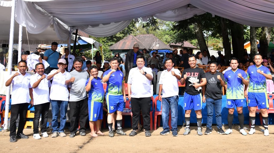 Antap FC Raih Gelar Juara Pertama Bupati Cup III, Piala Bergilir Diserahkan Bupati Samosir