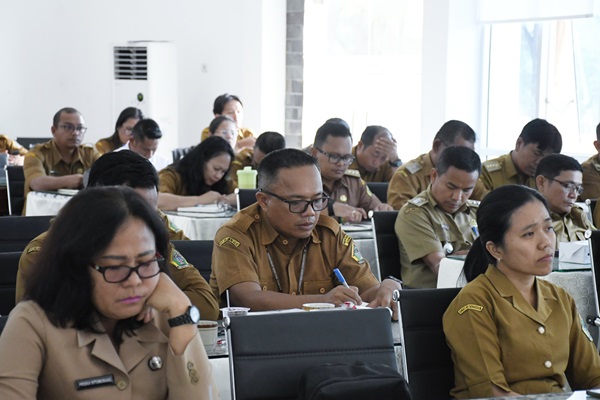 Bupati Samosir Apresiasi Kehadiran Kepala BPK RI Sumut dalam Sosialisasi Peningkatan Tata Kelola Keuangan Daerah