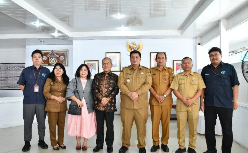 Rencana Pemasangan PLTS Atap di Seluruh Gedung Pemkab Samosir Disambut Positif oleh Bupati Samosir