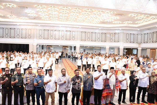 Bupati Samosir Ikuti Rakor Percepatan Penyesuaian Tata Ruang dan Penyelesaian Masalah Pertanahan se-Sumut