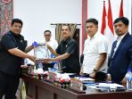 Empat Ranperda dan KUA-PPAS APBD 2026 Disampaikan oleh Bupati Samosir melalui Nota Pengantar