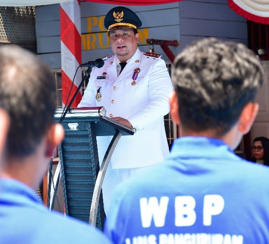 Sebanyak 86 Warga Binaan Lapas Kelas III Pangururan Menerima Remisi Kemerdekaan yang Diserahkan Langsung oleh Bupati Samosir