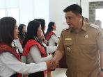 Bupati Samosir Serahkan SK P3K Tahap II, Ajak ASN Baru Tingkatkan Inovasi dan Kreativitas