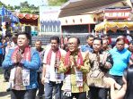 Dalam Pesta HUT Ke-12 Tahun Tugu Raja Simanihuruk, Bupati dan Wabup Serukan Pelestarian Budaya serta Penguatan Tali Persaudaraan