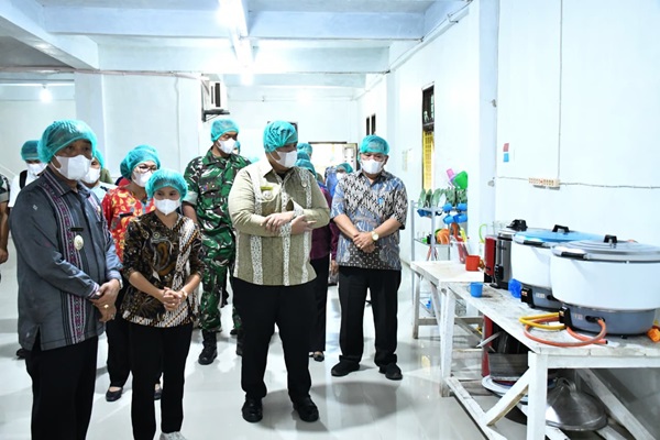 Tinjau SPPG, Bupati Bersama Wabup Samosir Apresiasi atas Kelancaran Pelaksanaan MBG