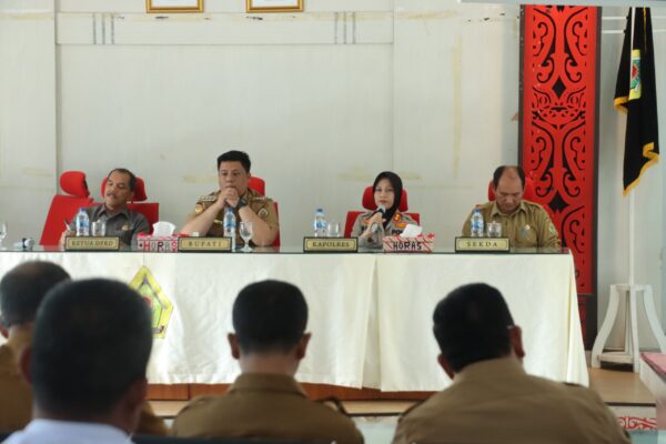 Warga Samosir Teguhkan Komitmen Jaga Kedamaian, Bupati Vandiko Menghimbau Tidak Mudah Terprovokasi