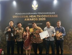 Tiga Kali Berturut-Turut Raih Penghargaan UHC, Program Unggulan Bupati Samosir BPJS Gratis Tiga Kali Berturut-Turut Raih Penghargaan UHC, Program Unggulan Bupati Samosir BPJS Gratis
