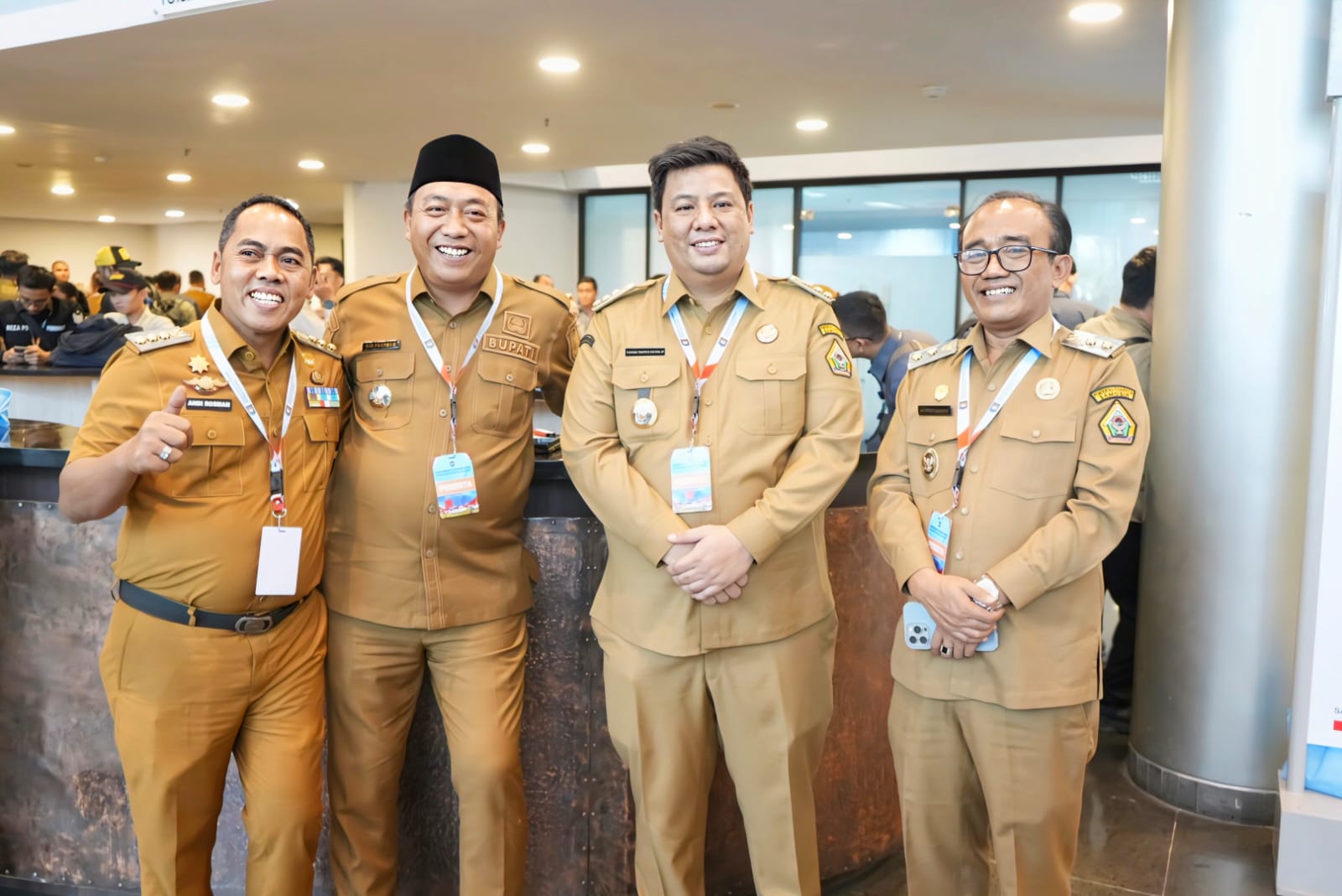 Bupati-Wabup Samosir Bersama Forkopimda Hadiri Rakornas Pemerintah Pusat dan Daerah Bupati-Wabup Samosir Bersama Forkopimda Hadiri Rakornas Pemerintah Pusat dan Daerah