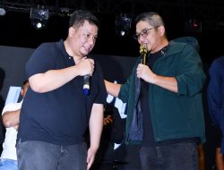 Toton Caribo dan Ungu Guncang Samosir Pada Perayaan Hari Jadi Ke-22, HSF 2026 Resmi Dilaunching Perayaan HUT Ke-22 Samosir Pecah, Toton Caribo dan Ungu Tampil Spektakuler Saat Launching HSF 2026