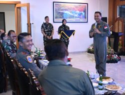 Kunjungi Lanud Sultan Hasanuddin, Kasau Tekankan Perwira TNI AU Harus Adaptif, Berkarakter, dan Tunjukkan Kualitas Kepemimpinan
