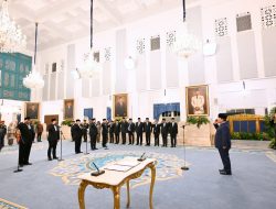 Panglima TNI Hadiri Pelantikan Menteri dan Pejabat Pemerintah Kabinet Merah Putih di Istana Negara