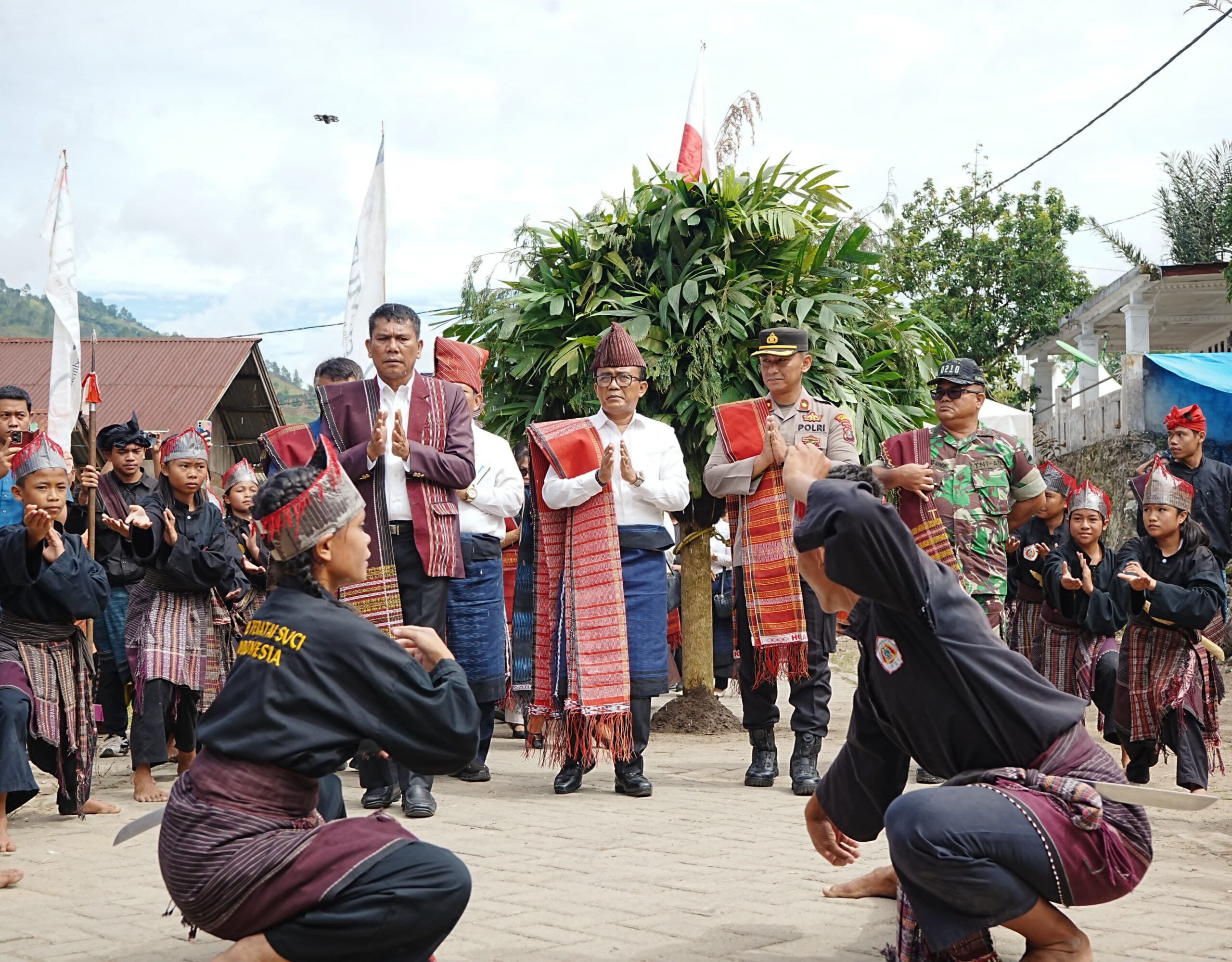 IMG-20260530-WA0020.jpg Melalui Horja Bius "Pasahat Horbo Lae-Lae tu Dolok Pusuk Buhit," Masyarakat Lestarikan Tradisi Leluhur dan Nilai Spiritual