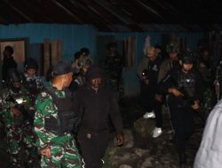 Sinergitas TNI–Polri Perketat Patroli Gabungan, Jaga Keamanan Serta Cegah Kriminalitas Dan Tegaskan Ketertiban di Kota Puncak Jaya