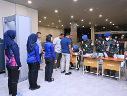 Cegah Penyalahgunaan Narkoba dan LGBT, Lanud Sultan Hasanuddin Gelar Apel Malam dan Tes Urine Prajurit Bujangan